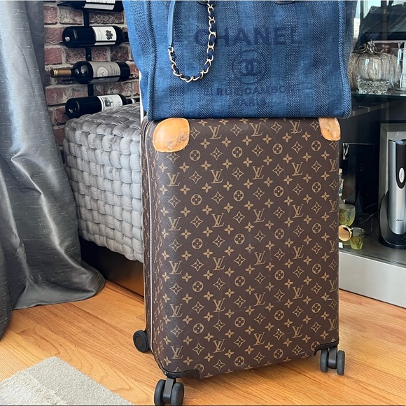 Louis Vuitton carry-on luggage - M42688
HORIZON 70 - Picture 3 of 17